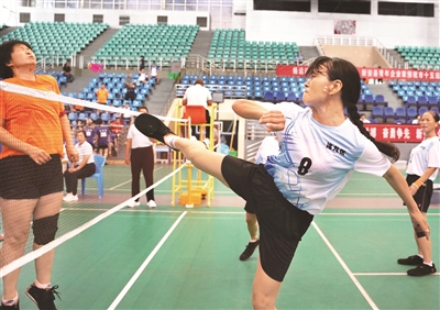 现场响起一 现场响起一