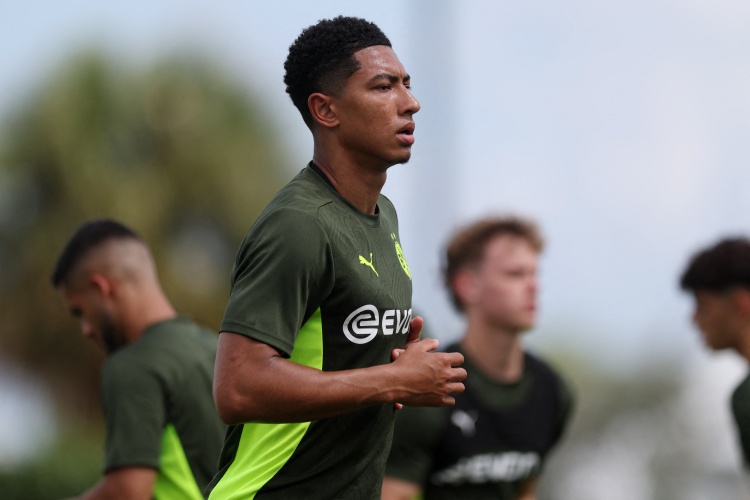 客场对阵圣 客场对阵圣