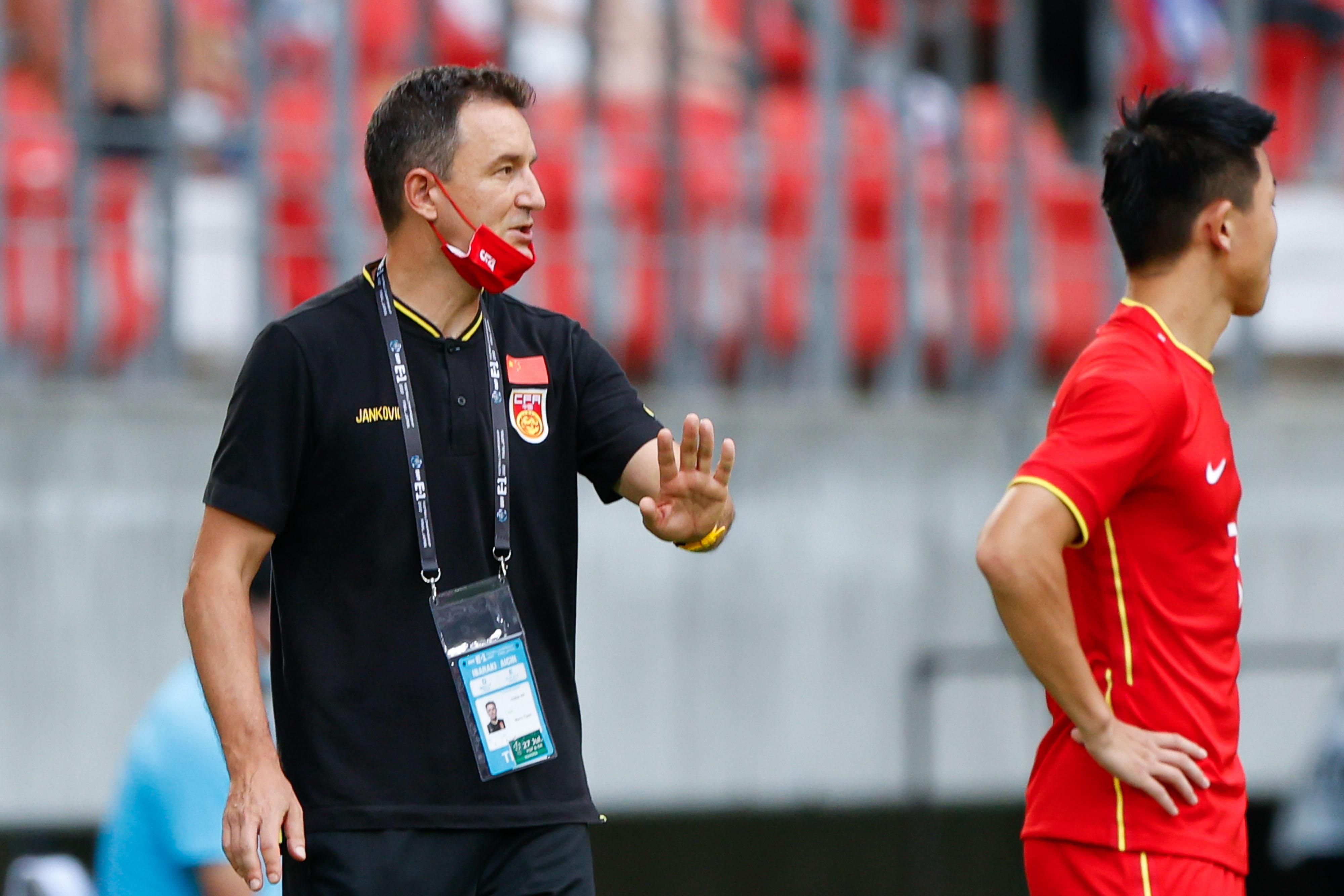 位由谁来接 位由谁来接