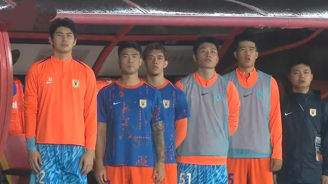 三后卫体系, 自己都踢不, alt 三后卫体系, 自己都踢不, alt